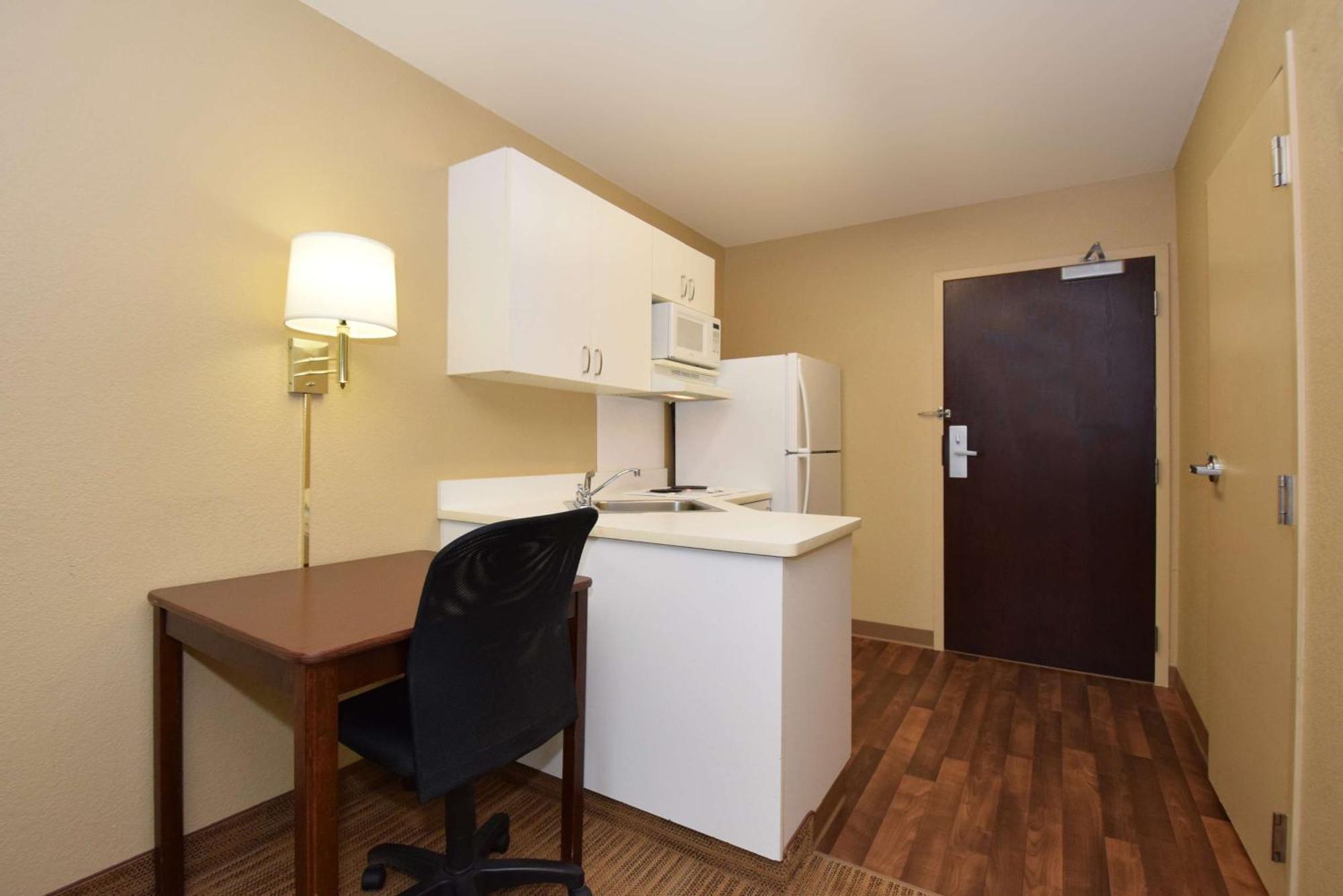 Extended Stay America Suites - Washington, Dc - Alexandria - Landmark Exterior photo
