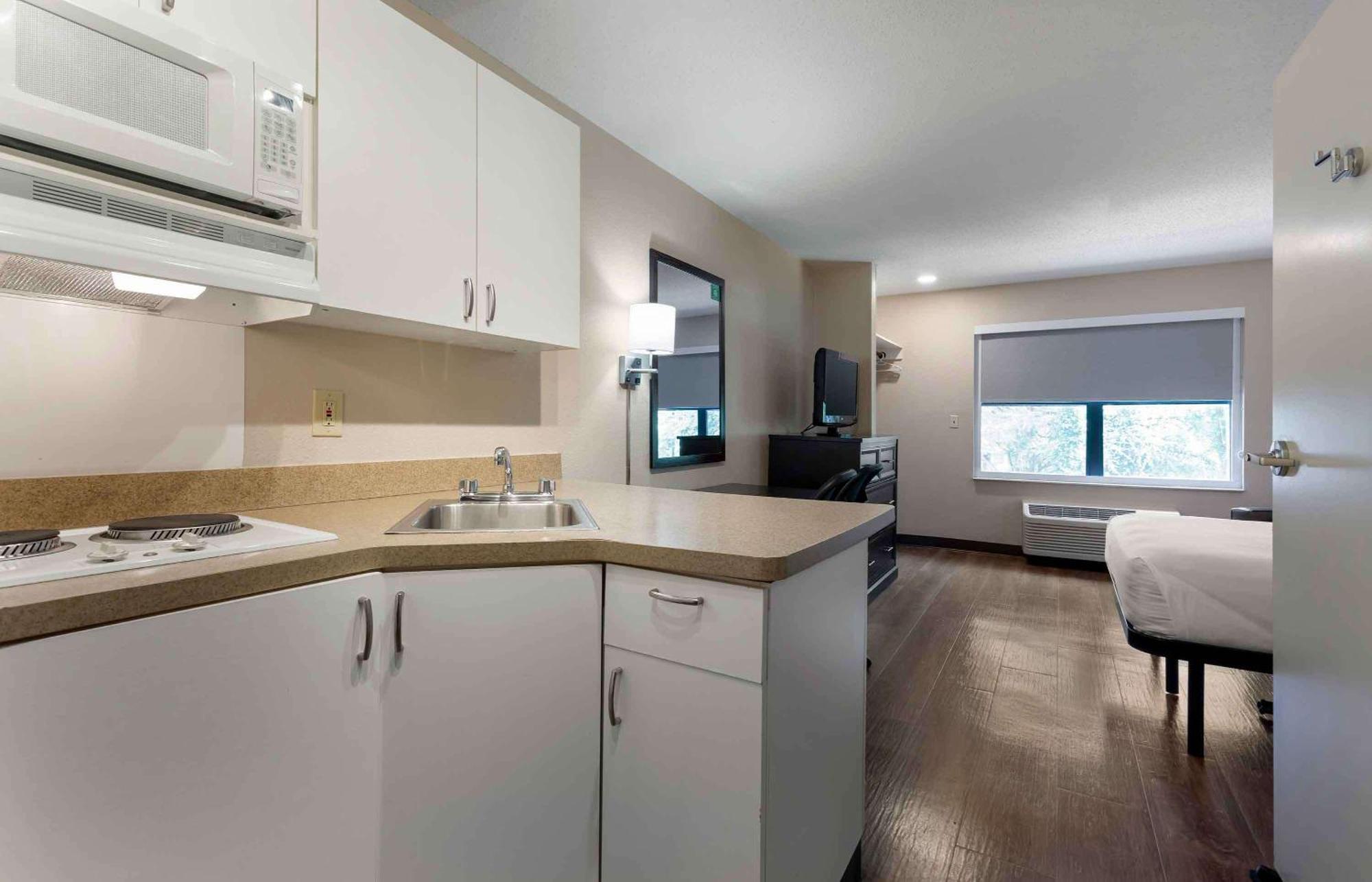 Extended Stay America Suites - Washington, Dc - Alexandria - Landmark Exterior photo